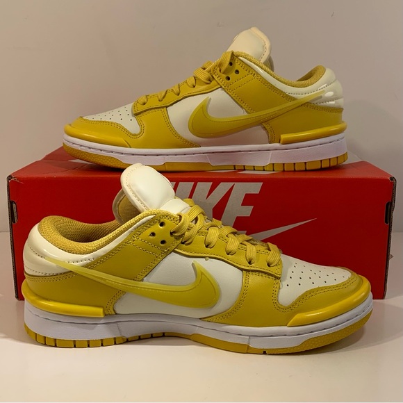 NIKE DUNK LOW TWIST VIVID SULFUR WOMENS SHOES SIZE 8 BASKETBALL SNEAKERS - Picture 3 of 11